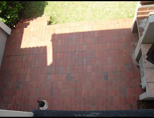 2 BEDROOM TOWNHOUSE TO LET IN UMHLANGA CENTRAL
